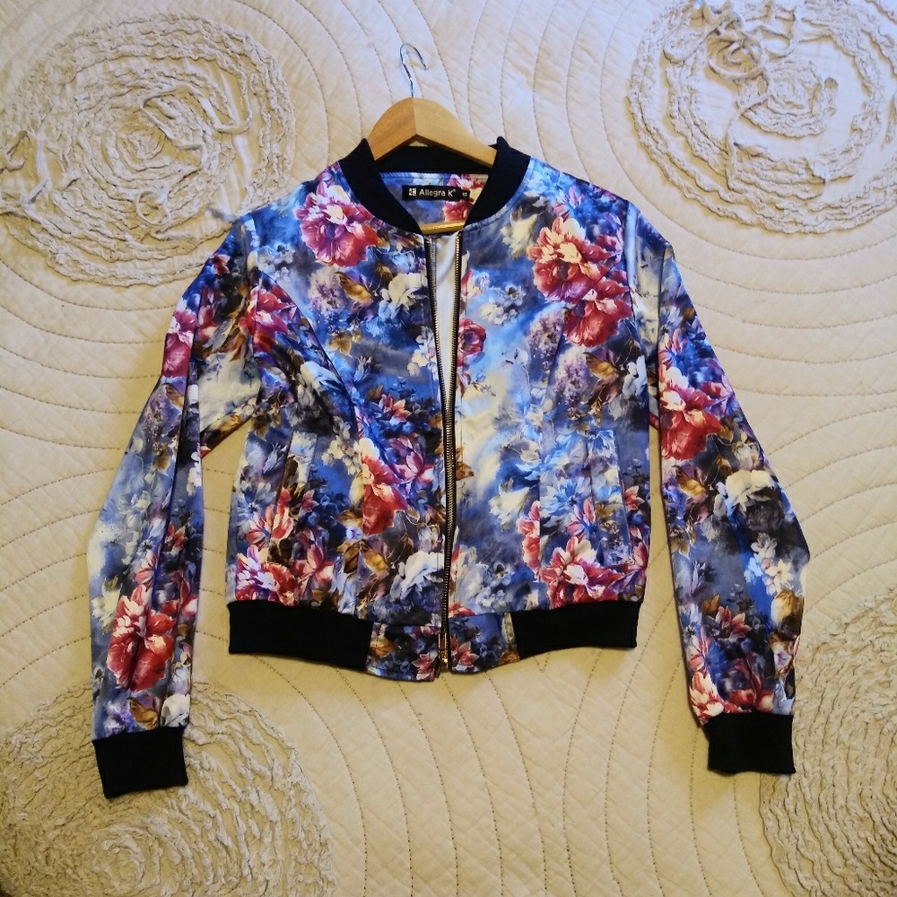 🌺 Bomber Jacket 🌺